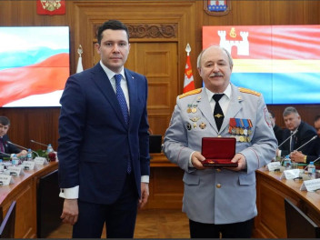 Наградили члена регионального отделения Бессмертного полка России