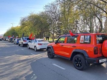 Как Бессмертный полк прошел в России. Автопробеги в регионах