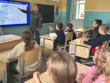 На Сахалине однополчане знакомят молодежь с родным краем через историю