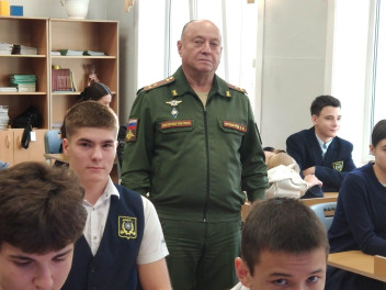 РАСТИТЬ ПАТРИОТОВ ОТЕЧЕСТВА — ГЛАВНАЯ ЗАДАЧА СТАРШЕГО ПОКОЛЕНИЯ