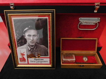 В Белгородской области прошла церемония отправки останков гвардии красноармейца