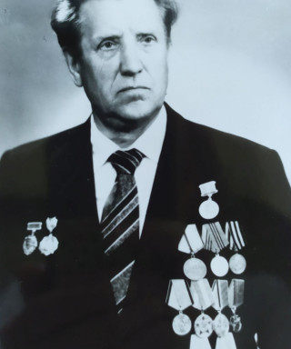 Яшпаров Александр Григорьевич