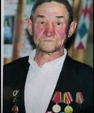 Петров Кузьма Алексеевич