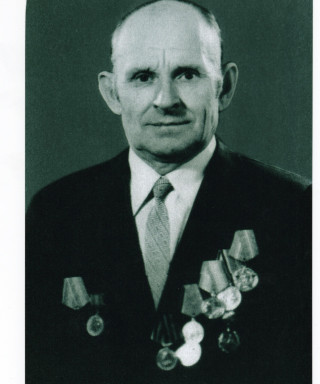 Гнездилов Василий Митрофанович