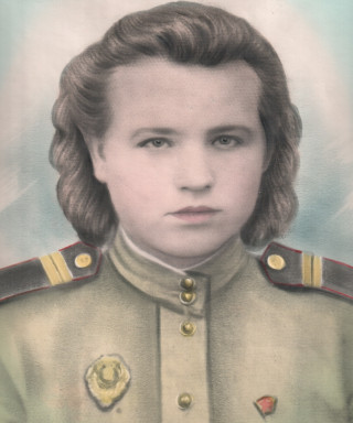 Ширшова (Мамонтова) Евгения Михайловна