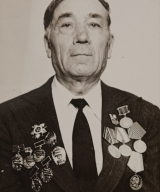 Кузьмин Ефим Тихонович