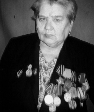 Коновалова (Ведерникова) Любовь Кузьминична