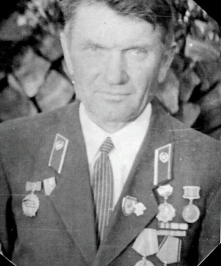 Безручкин Михаил Ананьевич