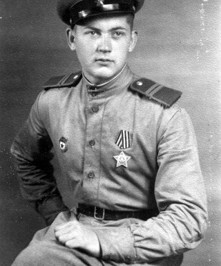 Безруков Анатолий Михайлович