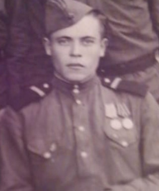 Помолотов Виктор Иванович