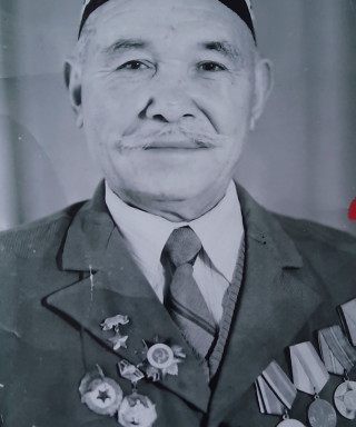 Эшназаров Эгамберди (неизвестно)