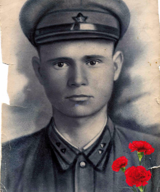 Петров Максим Исаевич