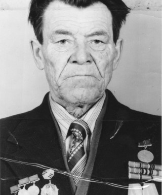 Петров Иван Петрович