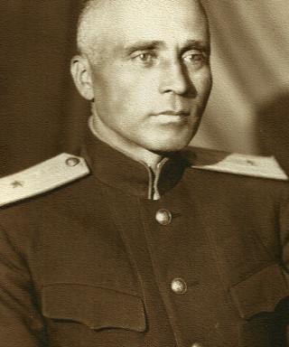 Петров Николай Яковлевич