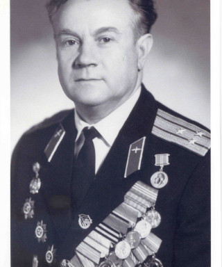 Петров Иван Кузьмич