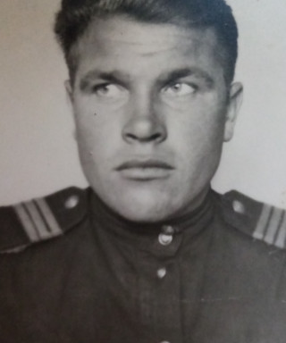 Гололобов Иван Дмитриевич