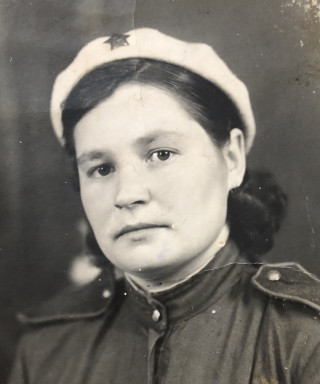 Иванова( Большакова) Галина Константиновна