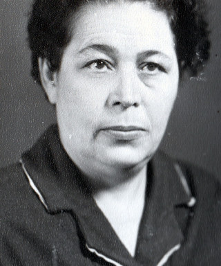 Денисова Августа Васильевна