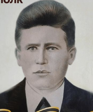 Звонов Василий Аверьянович