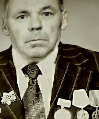 Новохатский Иван Иванович