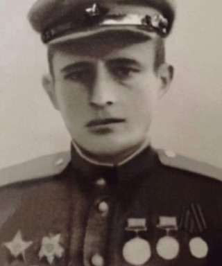 Ашхотов Адальгери Титович