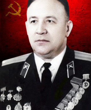 Звягинцев Виктор Егорович