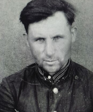 Гребенюк Матвей Тихонович