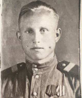 Глазунов Виктор Егорович