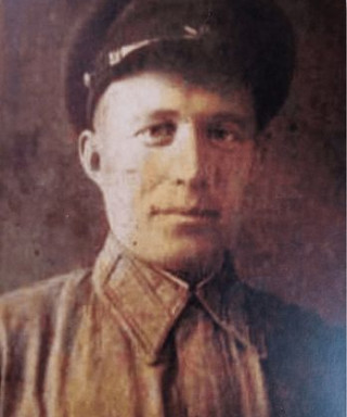 Петров Михаил Петрович