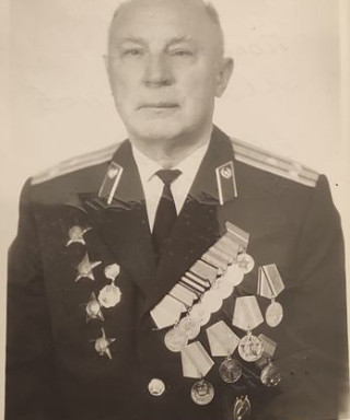 Максимов Василий Алексеевич