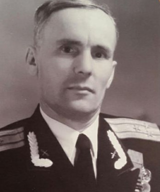 Безлатний Павел Антонович