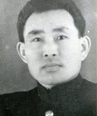 Буинов Борис Буинович