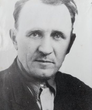 Бушуев Александр Максимович