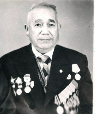 Дададжанов Ахун