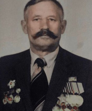 Долженко Дмитрий Емельянович