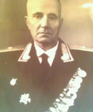 Безперстов Михаил Дмитриевич