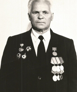 Асташин Максим Григорьевич