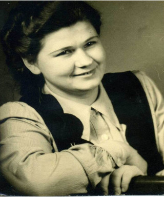 Безуглая София Тихоновна