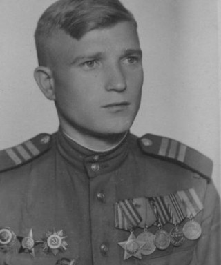 Мазуров Михаил Тихонович