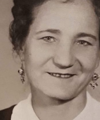 Жмыхова Александра Семеновна