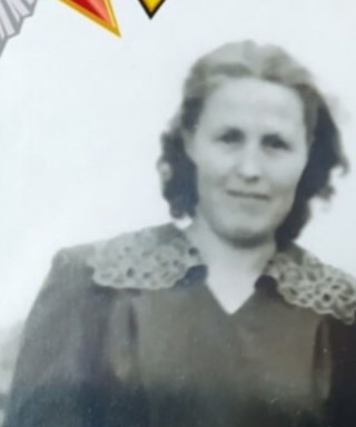 Маслова Александра Григорьевна