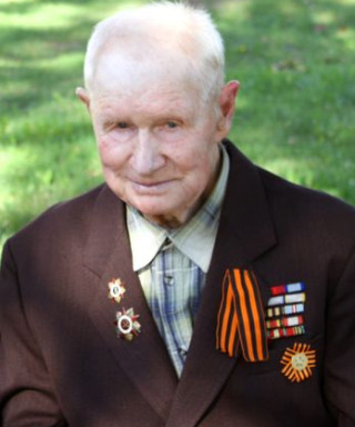 Яхнов Иван Павлович