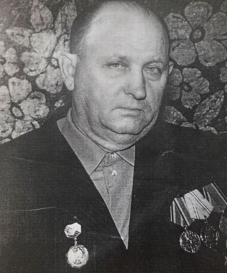 Назаренко Иван Елизарович