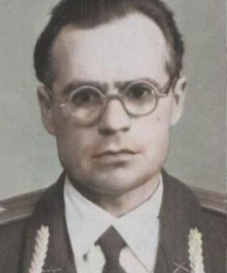 Зверев Евгений Петрович