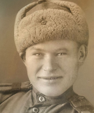 Зверев Анатолий Александрович