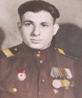 Шестаков Леонид Григорьевич