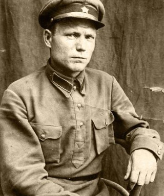 Оконешников Емельян Максимович