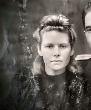 Бадак (Заозерская) Екатерина Степановна