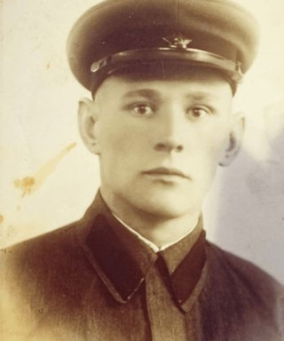 Максимов Сергей Антонович