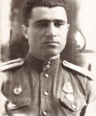 Есаян Вартан Арутюнович